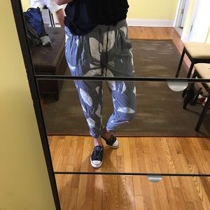 Lululemon city joggers